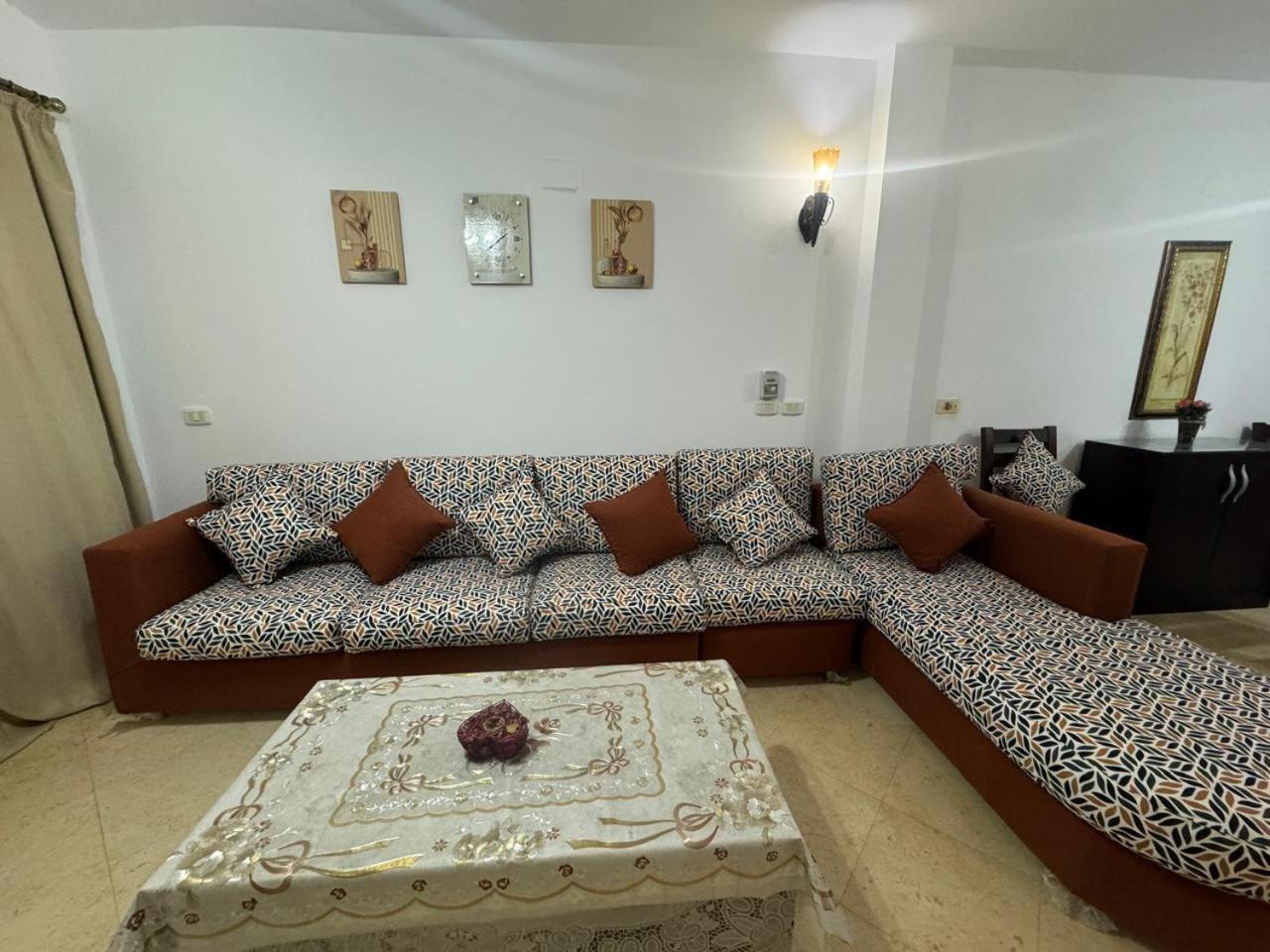 Brand New Renovated Cheerful 3-Bedroom Villa With 6 Pools Family Only- Perla Marina Kilo 85 El Alamein Exterior photo